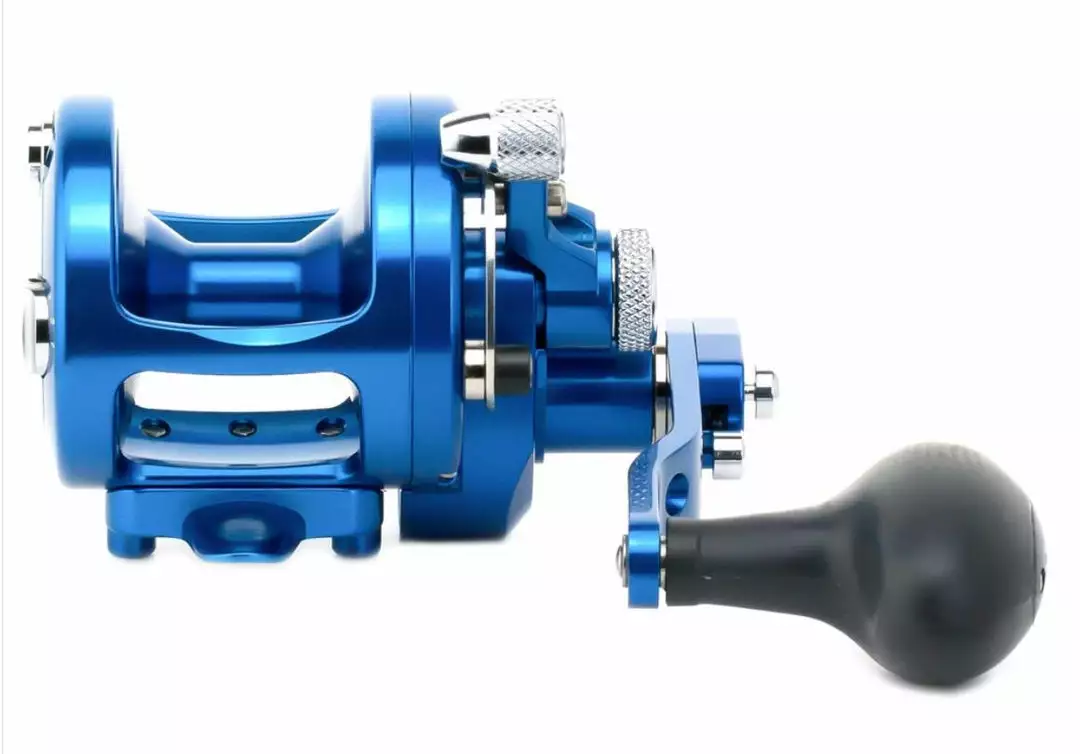 Avet SX Raptor Series 2-Speed Lever Drag Reels 4 Avet SX Raptor Series 2-Speed Lever Drag Reels